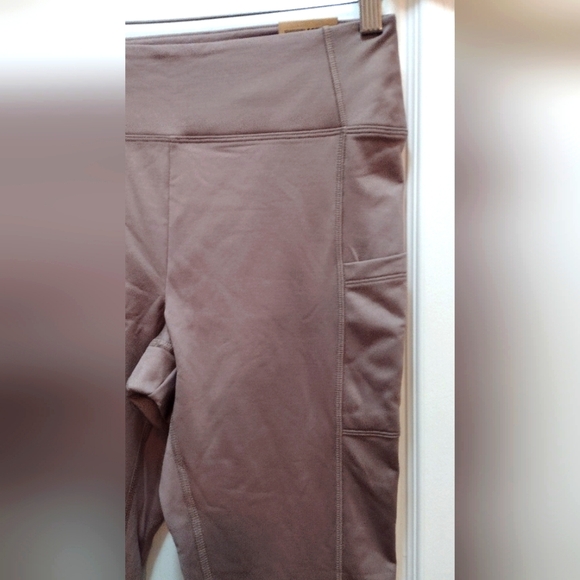 🔥NWT! VS PINK High-Waisted Leggings Size Medium - Picture 3 of 5